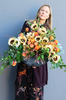 Sunflower Garden 2, kompozycja nagrobna w naczyniu