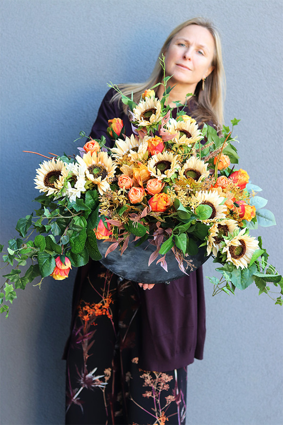 Sunflower Garden 2, kompozycja nagrobna w naczyniu