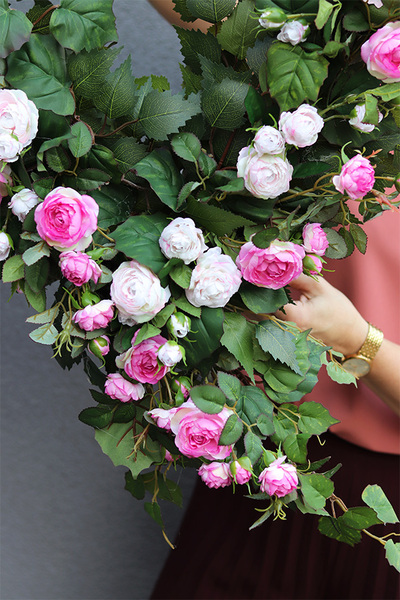 Różane Serce, wieniec nagrobny w kształcie serca, dł.92cm 