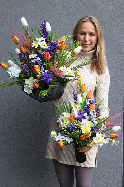 Wera New Volcan, kompozycja nagrobna w misie