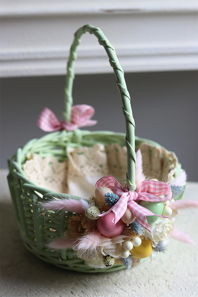 Yerta, dekorowany koszyczek wielkanocny