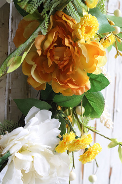 Żółta Wiosna, wianek na drzwi z kwiatami, śr.50cm