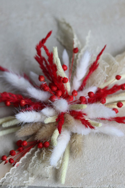 OD RĘKI Boho Red, stroik / dekoracja do koszyczka wielkanocnego, rozp.27x16cm