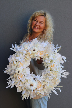 Sandy Autumn, jesienny wianek z białymi dyniami, śr.55cm 