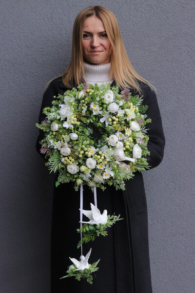 Ptasie Trele, wianek dekoracyjny z ptaszkiem