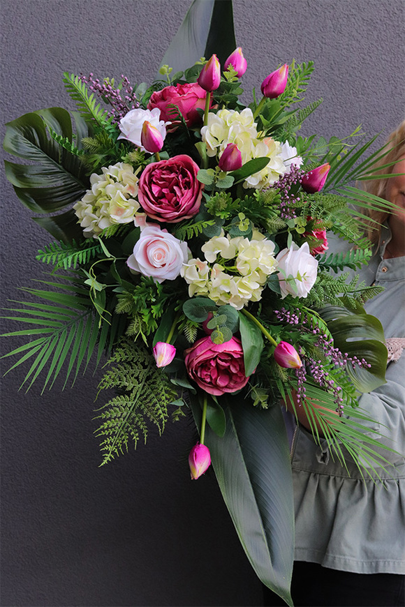 Rusilla, elegancka wiązanka nagrobna