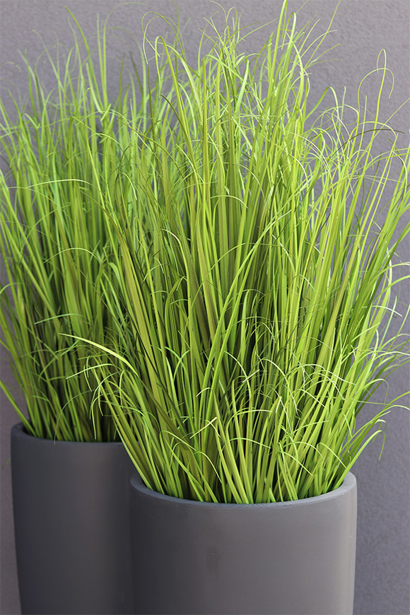 Concrete Grey Grande, wysokiej jakości sztuczna trawa w betonowej donicy