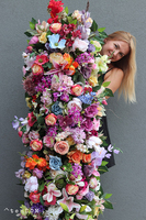 Enrica, szeroka girlanda kwiatowa