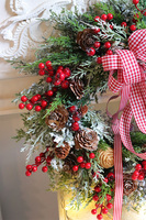 Redite mroźny wianek zimowy z kokardą