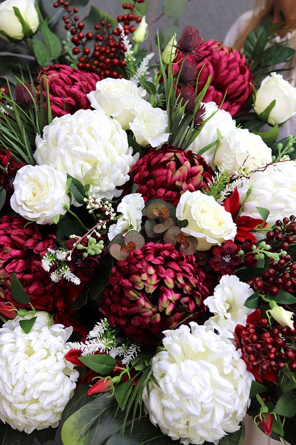 Ruberina Extra, kompozycja nagrobna w ceramicznej misie, dł.136cm