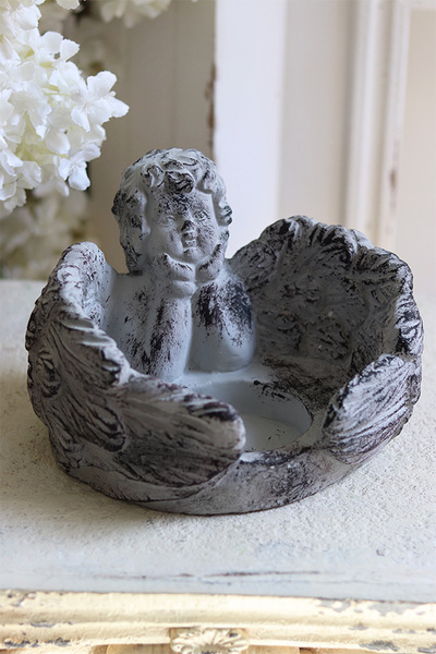 Aniołek Rozmarzony, świecznik nagrobny