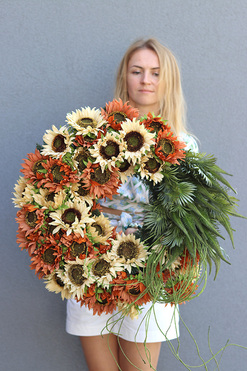 Słonecznikowe Pole, wieniec nagrobny, wym.60cm