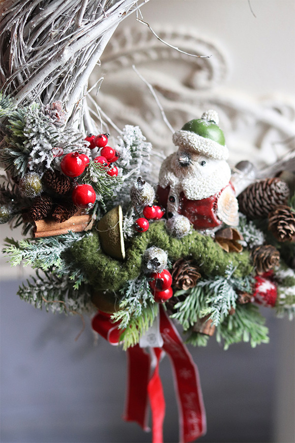 Zimowe Harce, świąteczny wianek z ptaszkiem