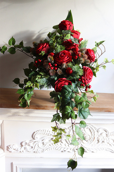 Red Roses, zimowy bukiet nagrobny we wkładzie