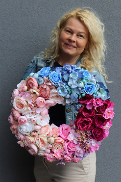 Caryca Spring, kwiatowy wianek dekoracyjny, śr.40cm