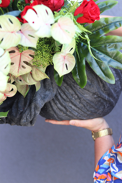 Amazonia Volcan, nowoczesna kompozycja nagrobna