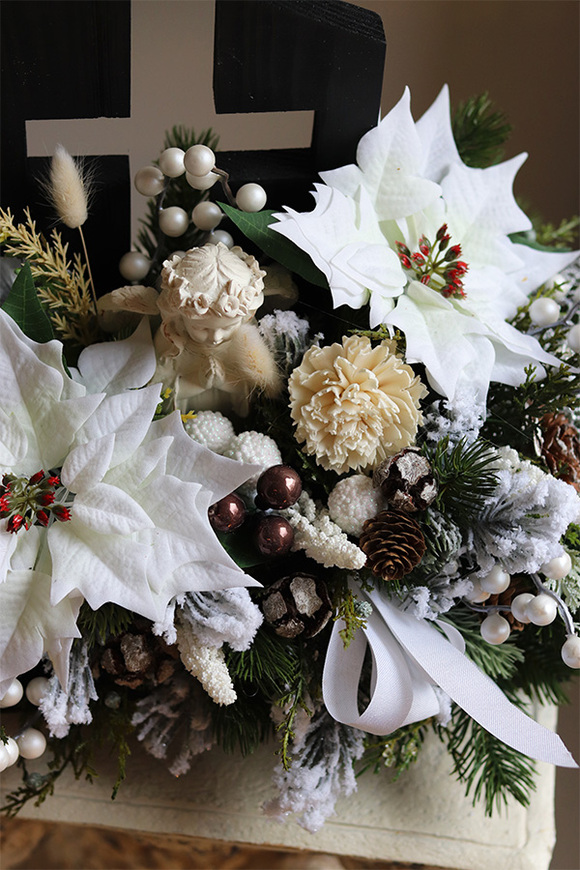 Zimowa Cisza 2, świąteczna kompozycja nagrobna