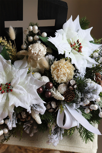 Zimowa Cisza 2, świąteczna kompozycja nagrobna