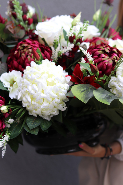 Ruberina Extra, kompozycja nagrobna w ceramicznej misie, dł.136cm