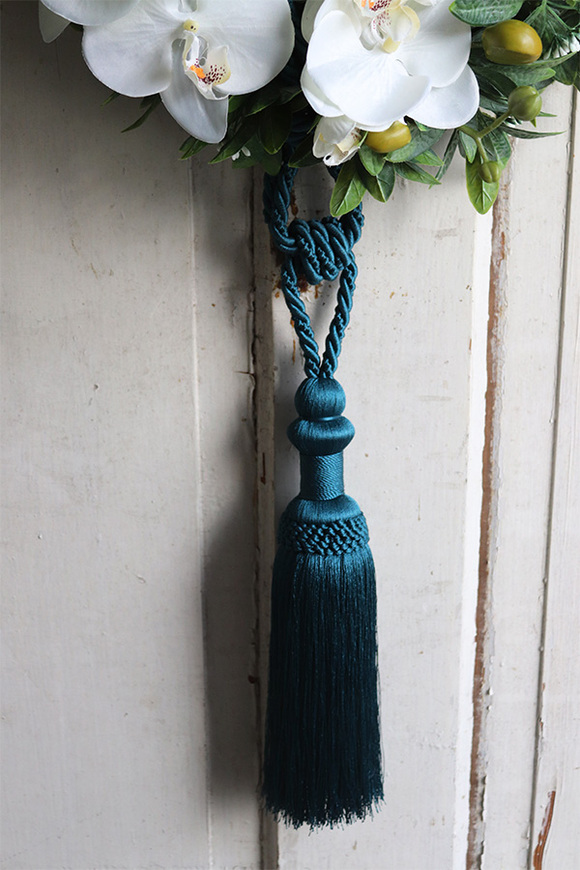 asymetryczny wianek z chwostem, Orchidelia White 2, śr.42cm 