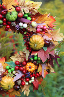 Mera Fall, jesienny wianek z owocami