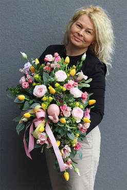 Wiosenna Bajka, wiosenna wiązanka nagrobna, dł.64cm 