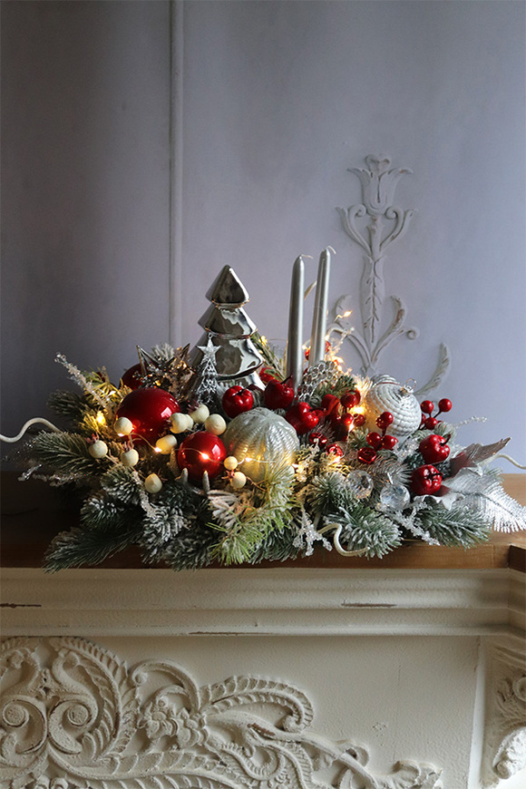 Red & Silver, świąteczny stroik LED na tacce