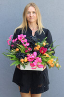 Domenicana, kwiatowa kompozycja w naczyniu