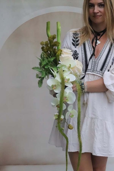 Andana White, komplet dekoracji nagrobnych