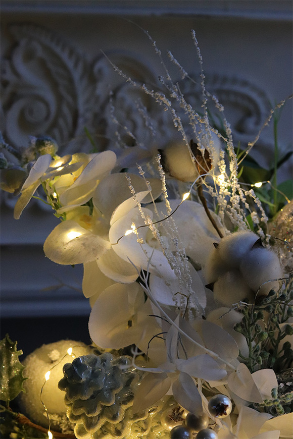 White Place, biały flowerbox zimowy