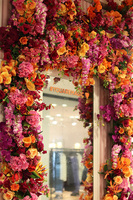 Lawa Glorioza, girlanda dekoracja witryny sklepowej