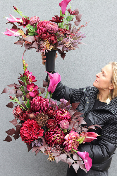 Bordo Cherry, bukiet nagrobny we wkładzie