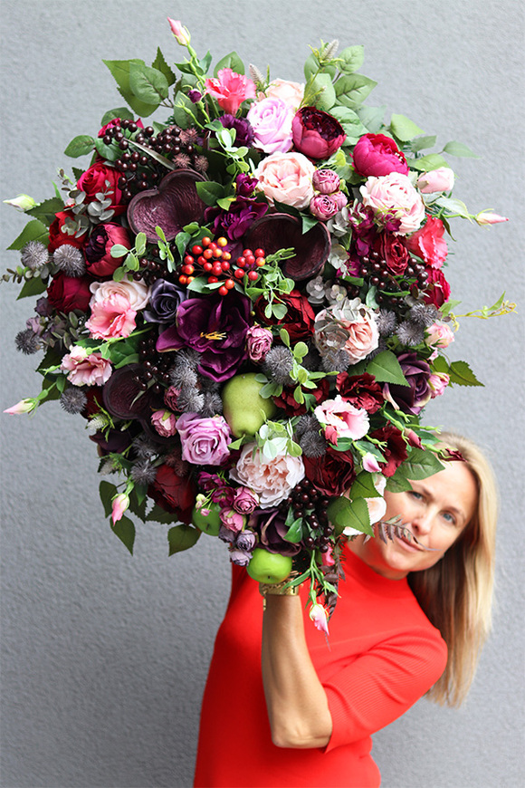 England New, wiązanka nagrobna z jagodami