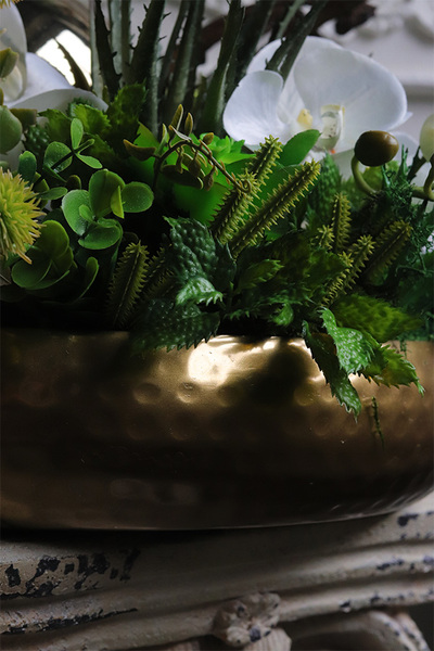 Goldenito Dekoria 2, kompozycja ze storczykiem w złotej misie