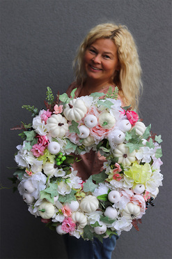 Białe Dynie Pastels, jesienny wianek z owocami, śr.45cm   