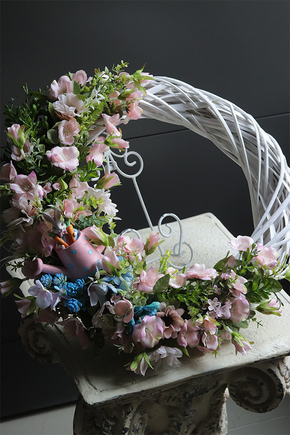 Spring Light, wiosenny wianek dekoracyjny