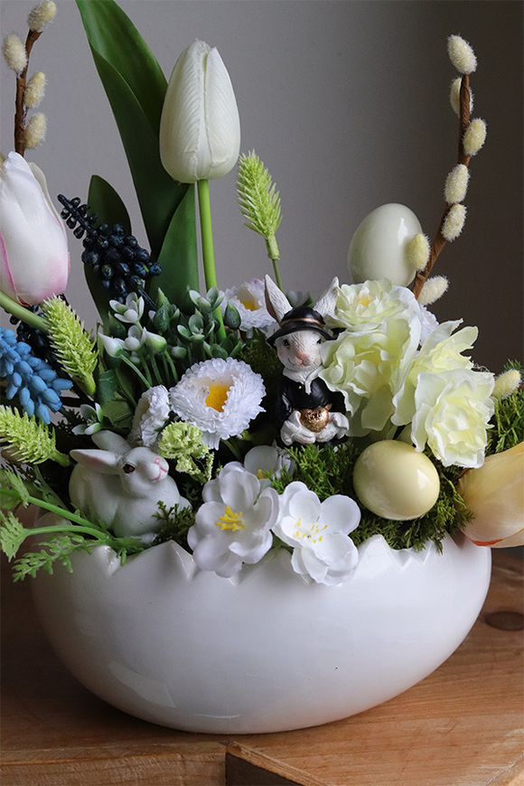 Słodziak Lonna, stroik wielkanocny z zajączkiem