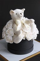 Sweet Love, flowerbox na walentynki z misiem