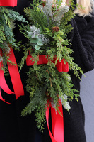 Red Christmas Door, zawieszka świąteczna na drzwi dwustronna