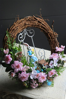 Żona Królika, wielkanocny wianek dekoracyjny z zajączkiem