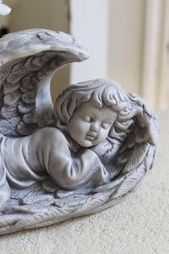 Aniołek Śpiący, figurka dekoracyjna, wym.30x18cm