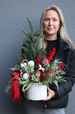 Red Landia, realistyczna choinka świąteczna z przybraniem LED, wys.60cm 