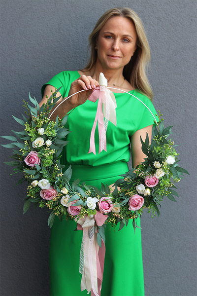 wianek na drzwi na obręczy, Subtelle Jefreta