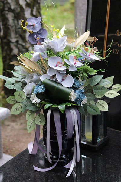 Hedrana, bukiet nagrobny we wkładzie