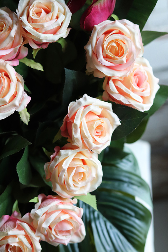 Rosarino, bukiet nagrobny we flakonie, wys.79cm