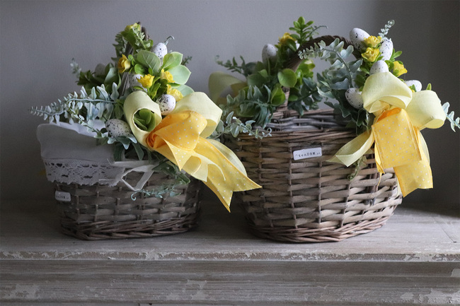 dekorowany koszyczek wielkanocny z serwetką, Yellow Spring, wys.24cm 