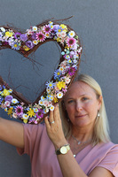 Serce Radosne, wianek serce z kwiatami