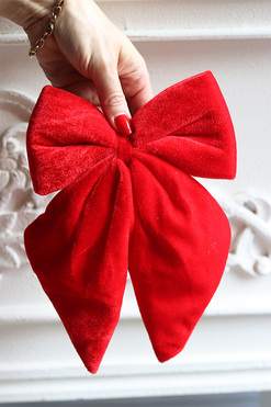 Aksamit Red New, welurowa kokarda - pluszowa zawieszka, wym.16x16cm