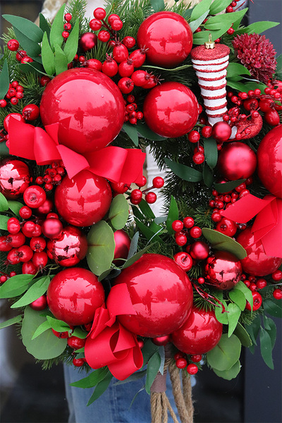 Classic American Christmas, świąteczny wianek do powieszenia