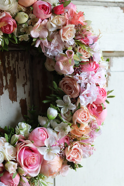 Arabeska, subtelny pastelowy wianek na drzwi, śr.38cm 